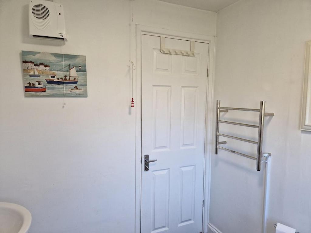 Caldon Holiday Chalet Sleeps 4 In Dartmouth Wifi Electric Inc Pet Friendly Екстер'єр фото