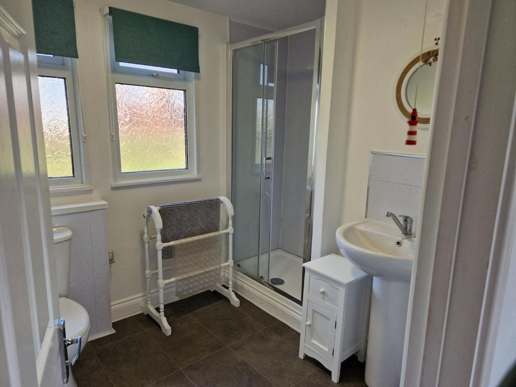 Caldon Holiday Chalet Sleeps 4 In Dartmouth Wifi Electric Inc Pet Friendly Екстер'єр фото