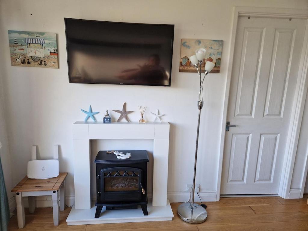 Caldon Holiday Chalet Sleeps 4 In Dartmouth Wifi Electric Inc Pet Friendly Екстер'єр фото