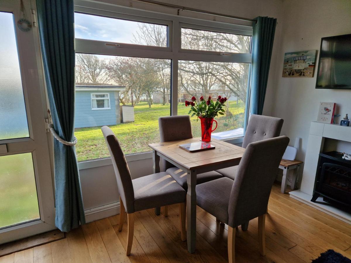 Caldon Holiday Chalet Sleeps 4 In Dartmouth Wifi Electric Inc Pet Friendly Екстер'єр фото