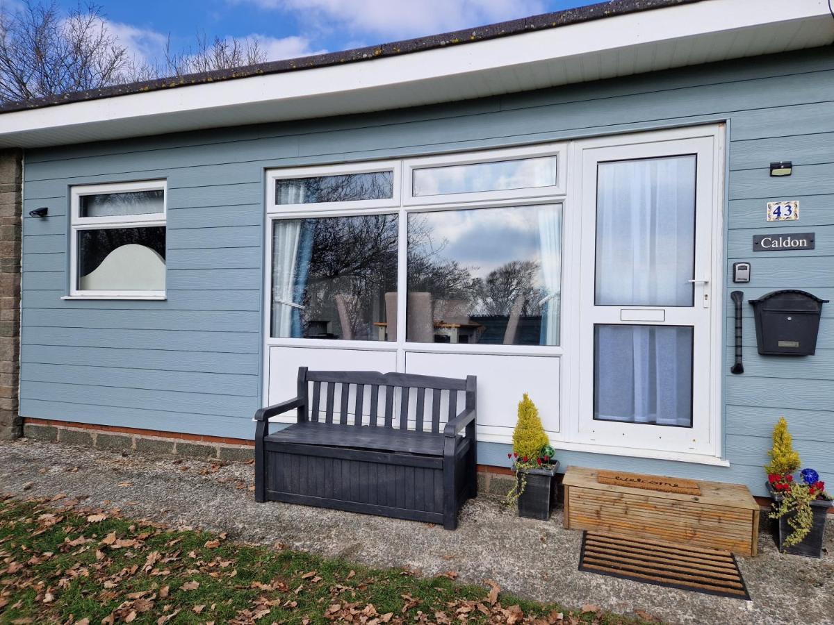 Caldon Holiday Chalet Sleeps 4 In Dartmouth Wifi Electric Inc Pet Friendly Екстер'єр фото